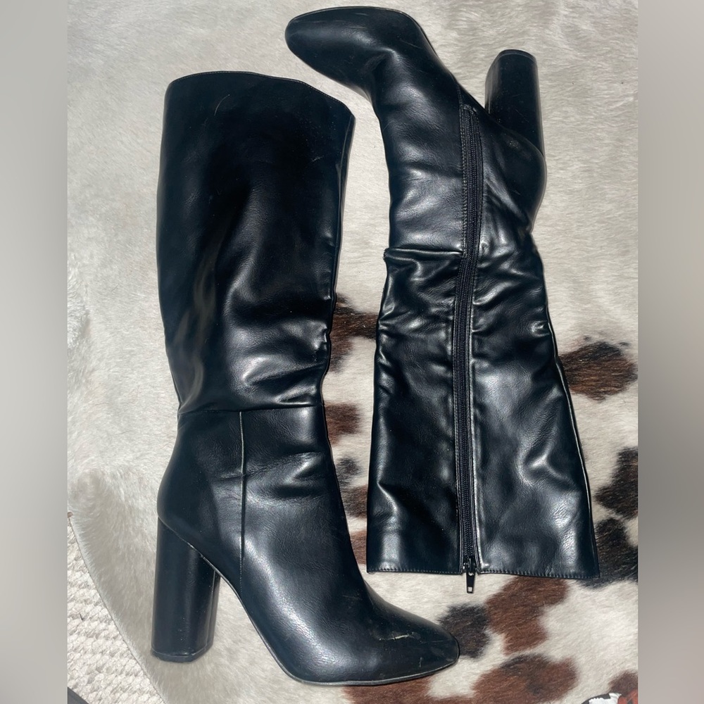 Black knee hill heel boots